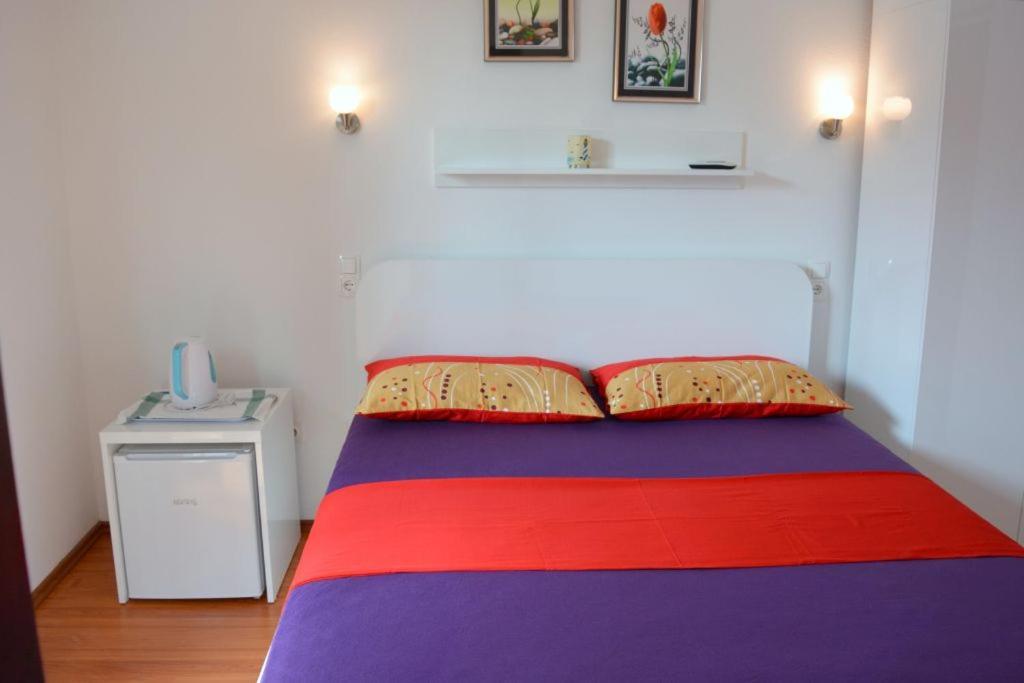 Apartmani Ana Juricev Vodice Βόντιτσε Εξωτερικό φωτογραφία