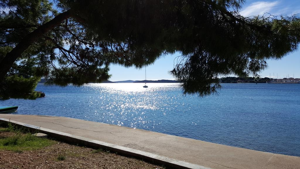 Apartmani Ana Juricev Vodice Βόντιτσε Εξωτερικό φωτογραφία